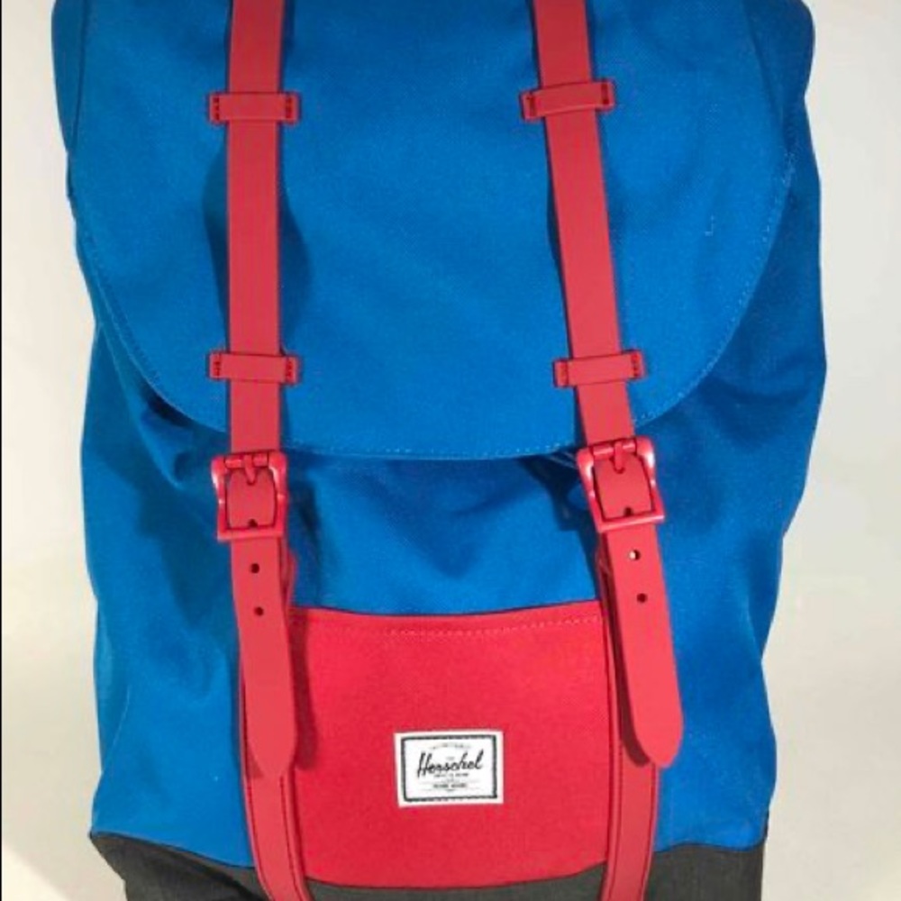 Herschel - NWT Kids Retreat Backpack - Red & Blue